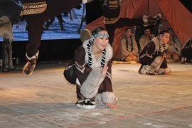 Государственный чукотско-эскимосский ансамбль выступил в Биробиджане (9)